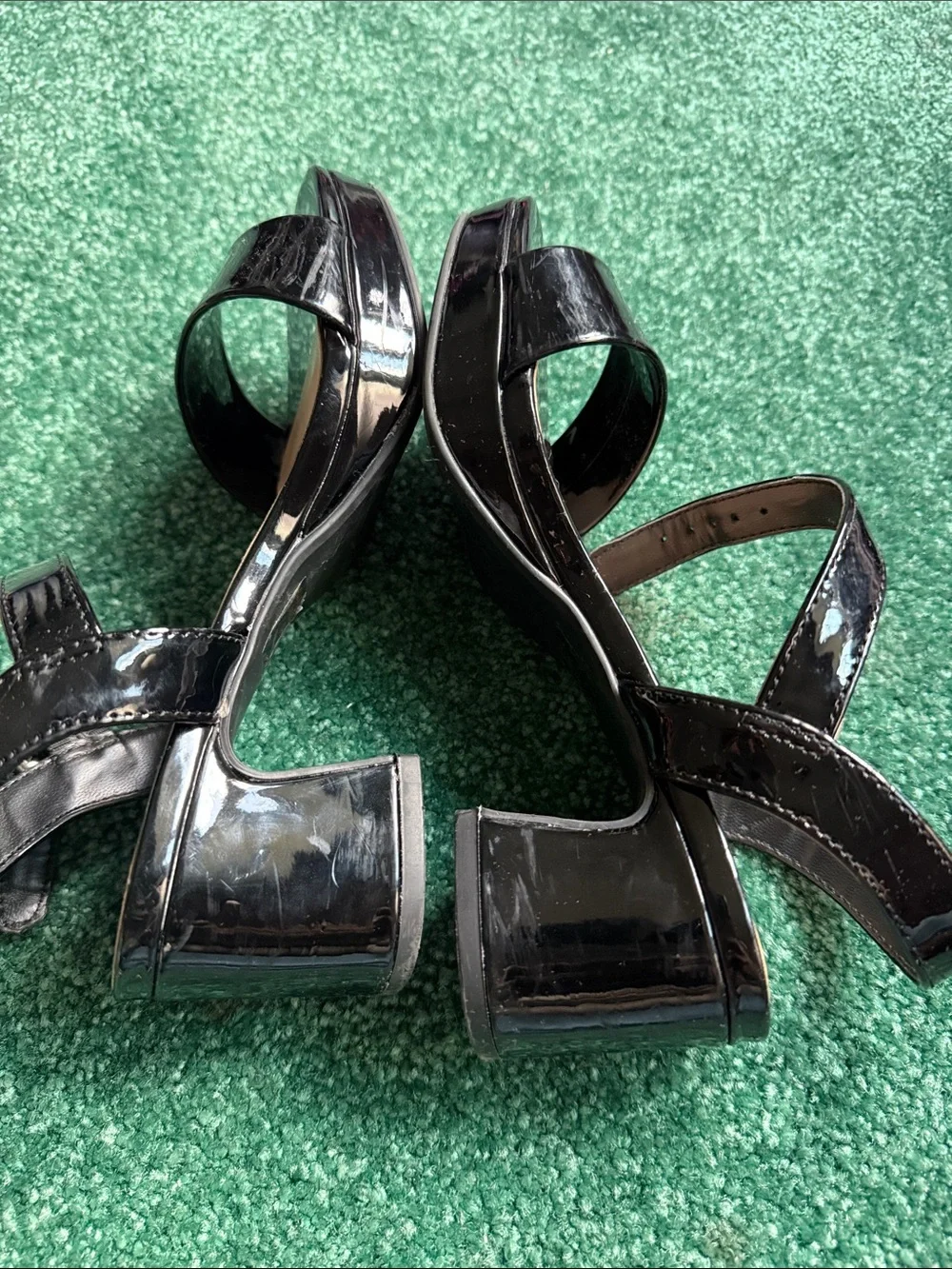 SO shiny black